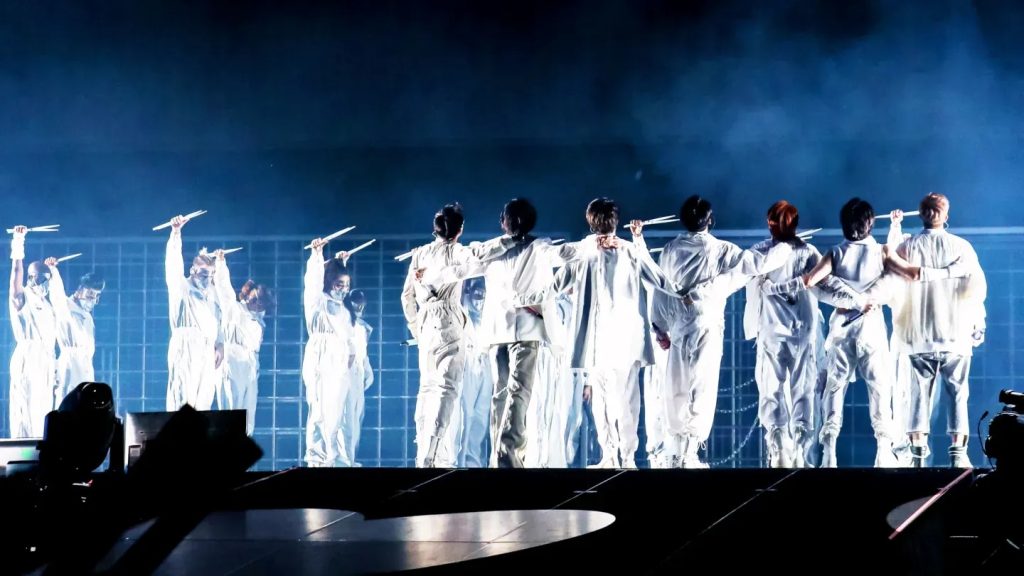 BTS PERMISSION TO DANCE ON STAGE -LA